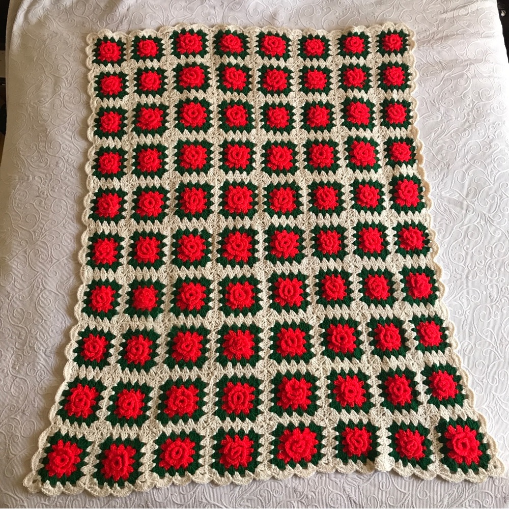 Vintage Handmade Crochet 3D Flower Throw Blanket